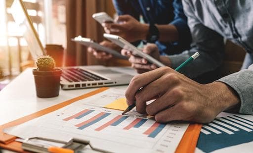 Under Pressure: A Change Management Simulation